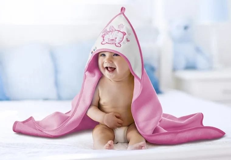 Akuku, Kotek, okrycie kąpielowe, różowe, 100-100 cm