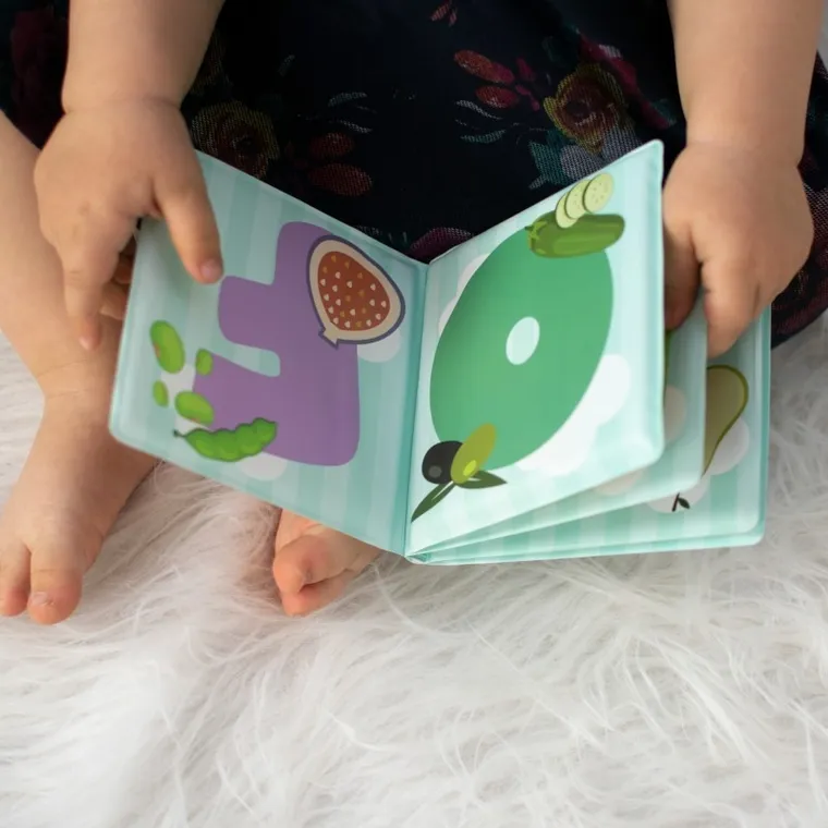 Akuku, książeczka edukacyjna, literki