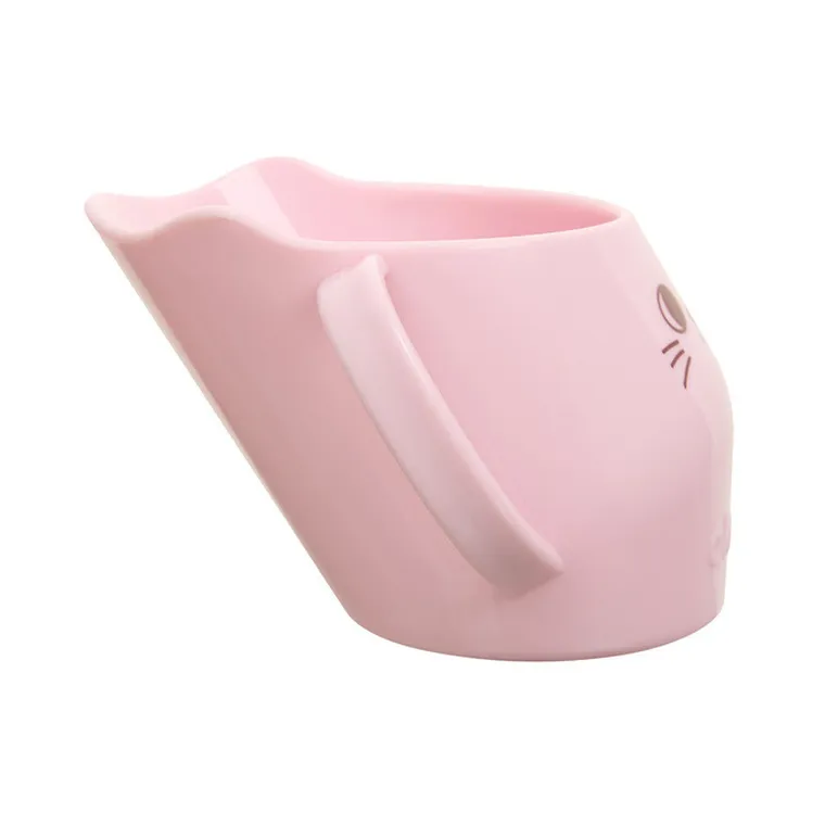 Akuku, kubek pochyły do nauki picia, różowy