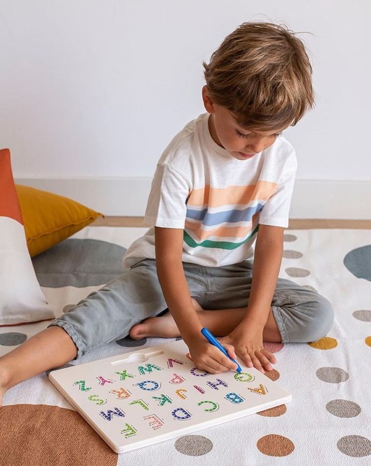 Apli Kids, Litery ABC, magnetyczna tablica