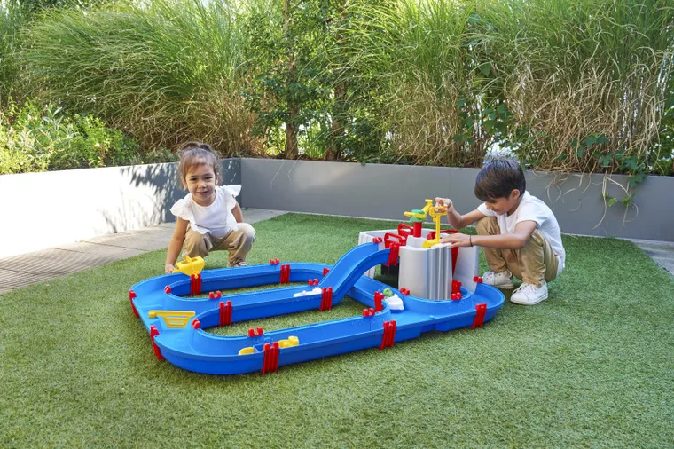 AquaPlay, Przystań, tor wodny