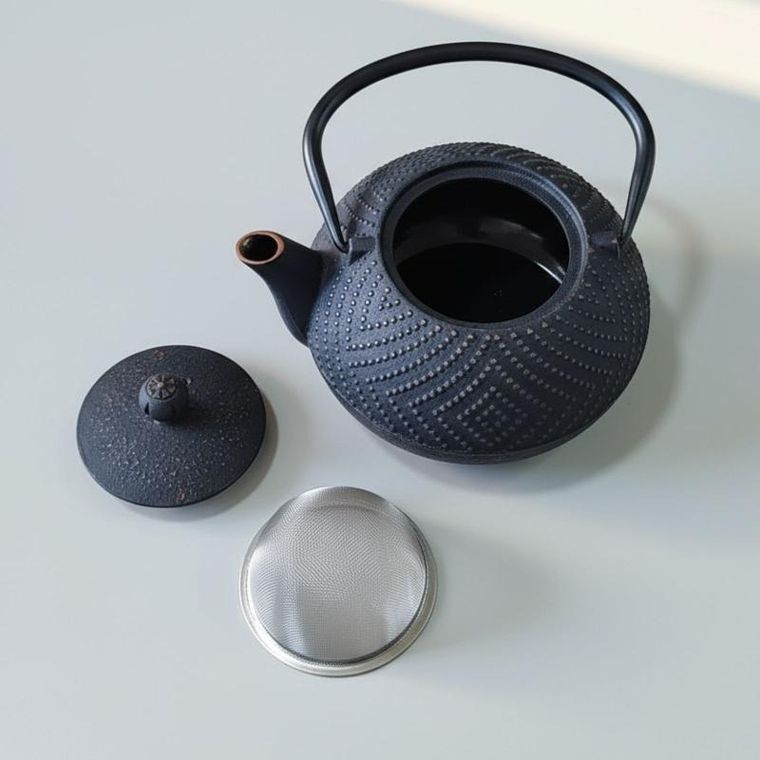 Aromelio, Kamin, czajnik żeliwny z zaparzaczem, 900 ml