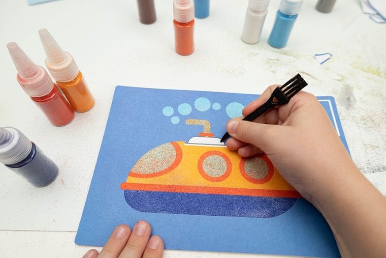 Askato, Genialny dzieciak, piaskowa malowanka pojazdy