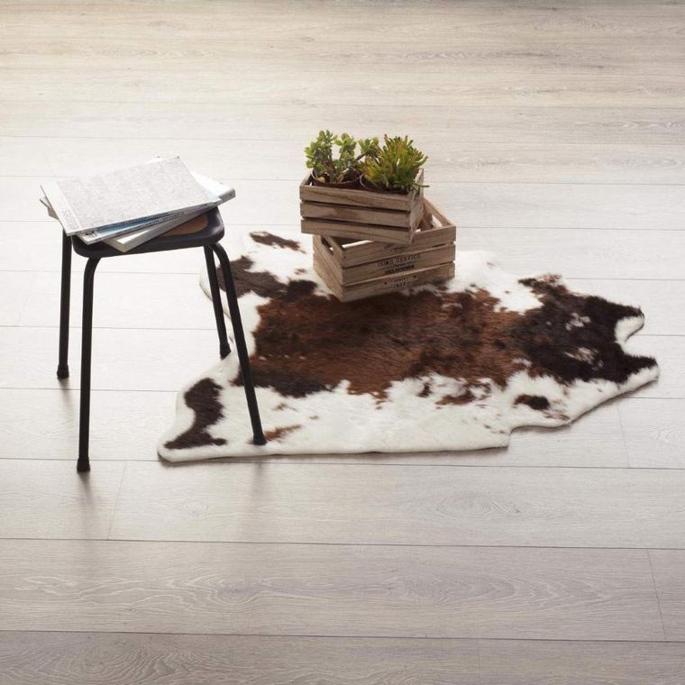 Atmosphera, dywan dekoracyjny z motywem skóry krowy, 94-100 cm