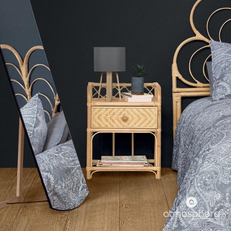 Atmosphera, stolik rattanowy do sypialni, Aoni, z szufladą i półką