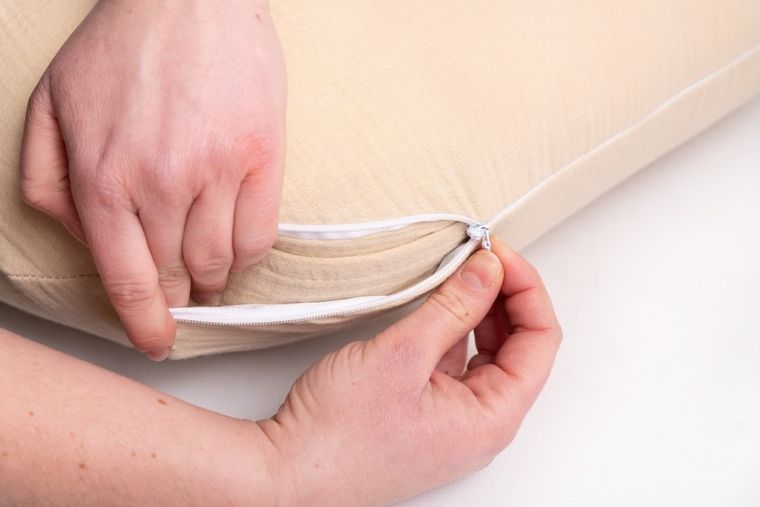 BabyMatex, poduszka do karmienia pozycjonująca, MiniRelax, brzoskwiniowa, 150 cm