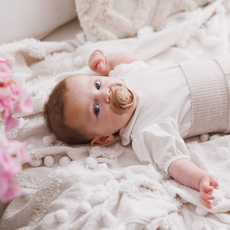 BabyOno, smoczki symetryczne, silikonowe, 0-6 m