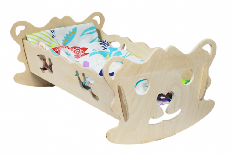 Bączek, drewniana kołyska dla lalek