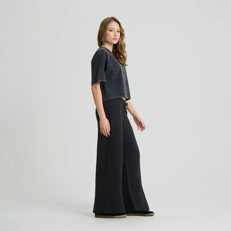 Bawełniane spodnie dresowe o kroju wide leg NOWEAR
