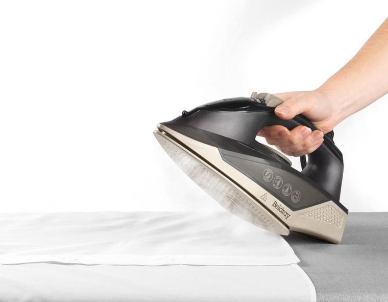 Beldray, żelazko parowe 2000W, 100 g/min, 230 ml