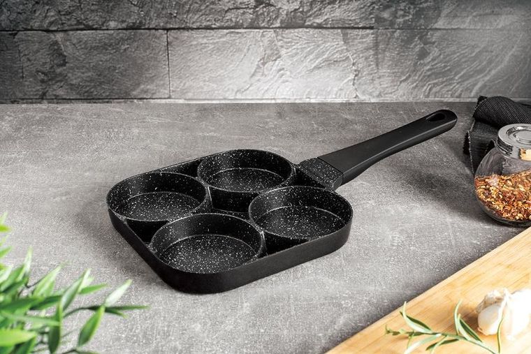 Berlinger Haus, Granit Diamond, patelnia do placków