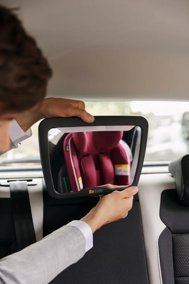 BeSafe akcesoria, lusterko do obserwacji dziecka z lampką LED