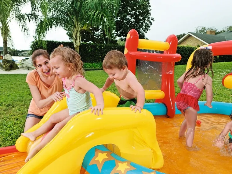 Bestway, Nocny obóz, dmuchany plac zabaw, 435-213-117 cm