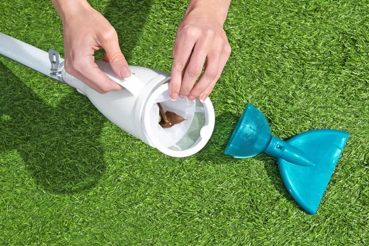 Bestway, zestaw do czyszczenia dna basenu