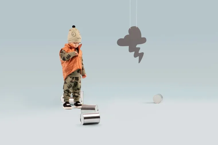 Bezrękawnik chłopięcy, brązowy, Olivier, Pinokio