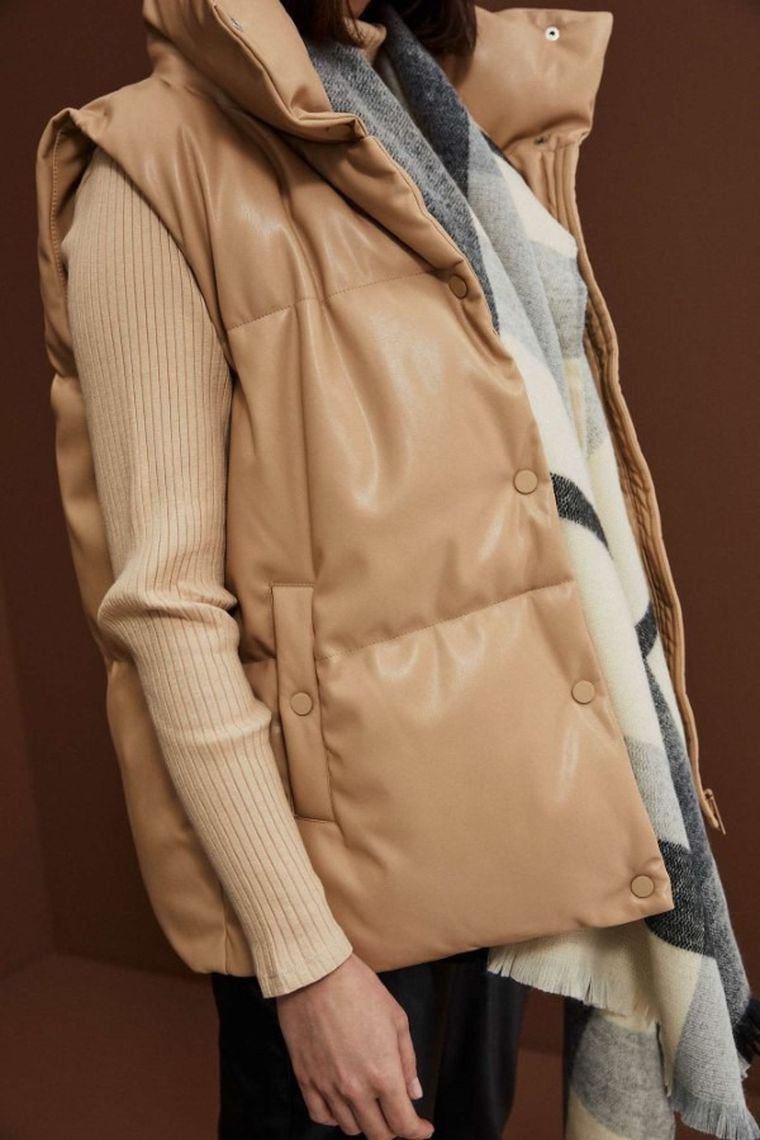 Bezrękawnik damski, beżowy, Moodo