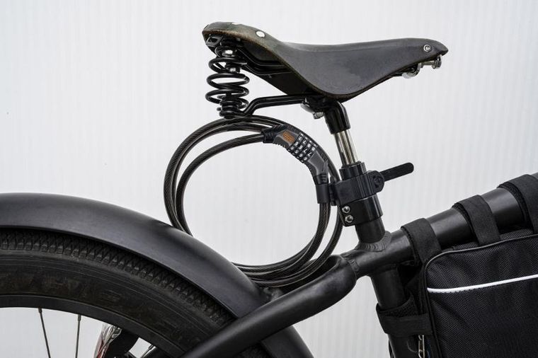 Black&Decker, zapięcie rowerowe linka na szyfr, 10-900mm z uchwytem