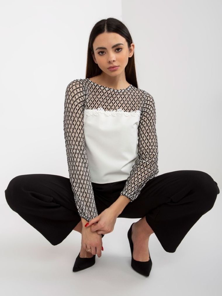 Bluzka damska z długim rękawem, ecru, Lakerta