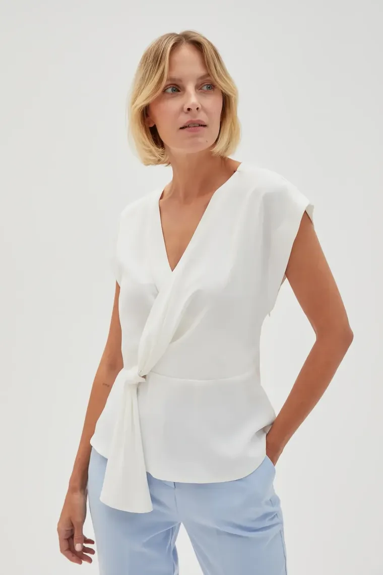 Bluzka damska z krótkim rękawem, biała, Moodo