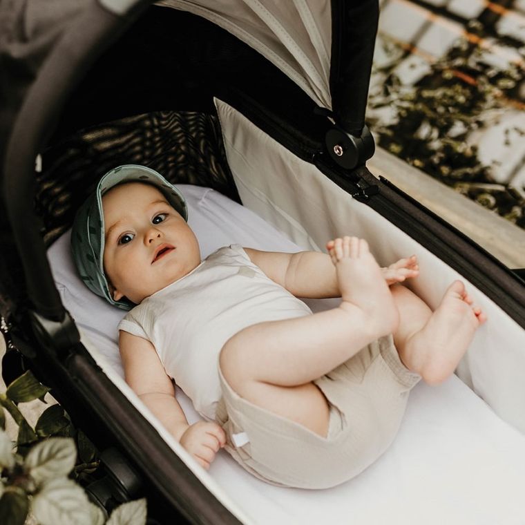 Body chłopięce bez rękawów, białe, Eevi