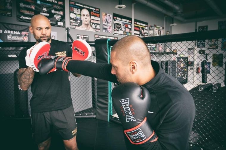 Brute, rękawice bokserskie, Active, rozmiar 10