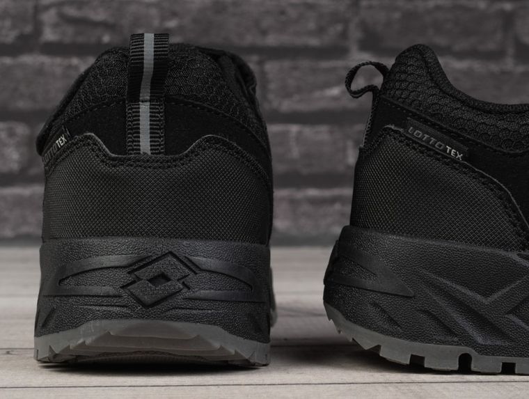 Buty sportowe damskie, czarne, Lotto Ketcham Low