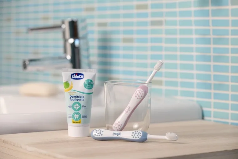 Chicco, szczoteczka do zębów, Indigo, 6-36 m