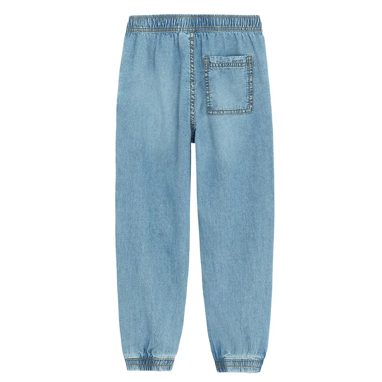 Cienkie jeansy o kroju jogger Cool Club