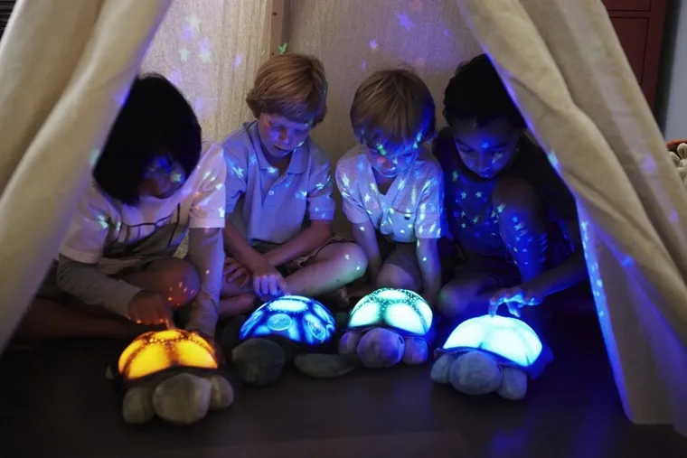 Cloud B, Twilight Turtle Blue, żółw, lampka