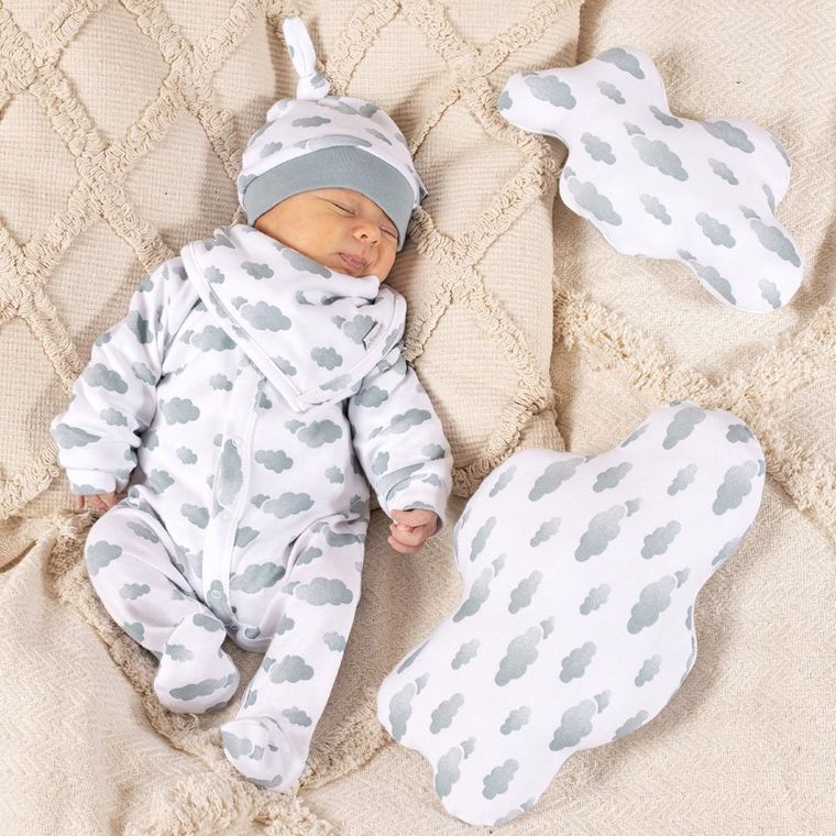 Czapka chłopięca, biała, Nicol