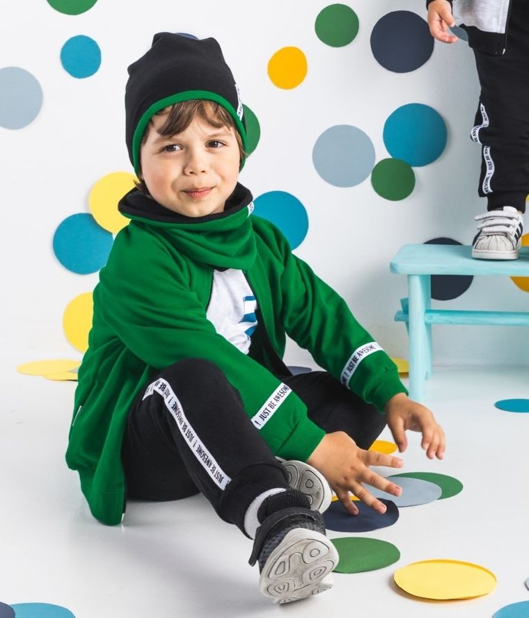 Czapka chłopięca, czarna, Nicol