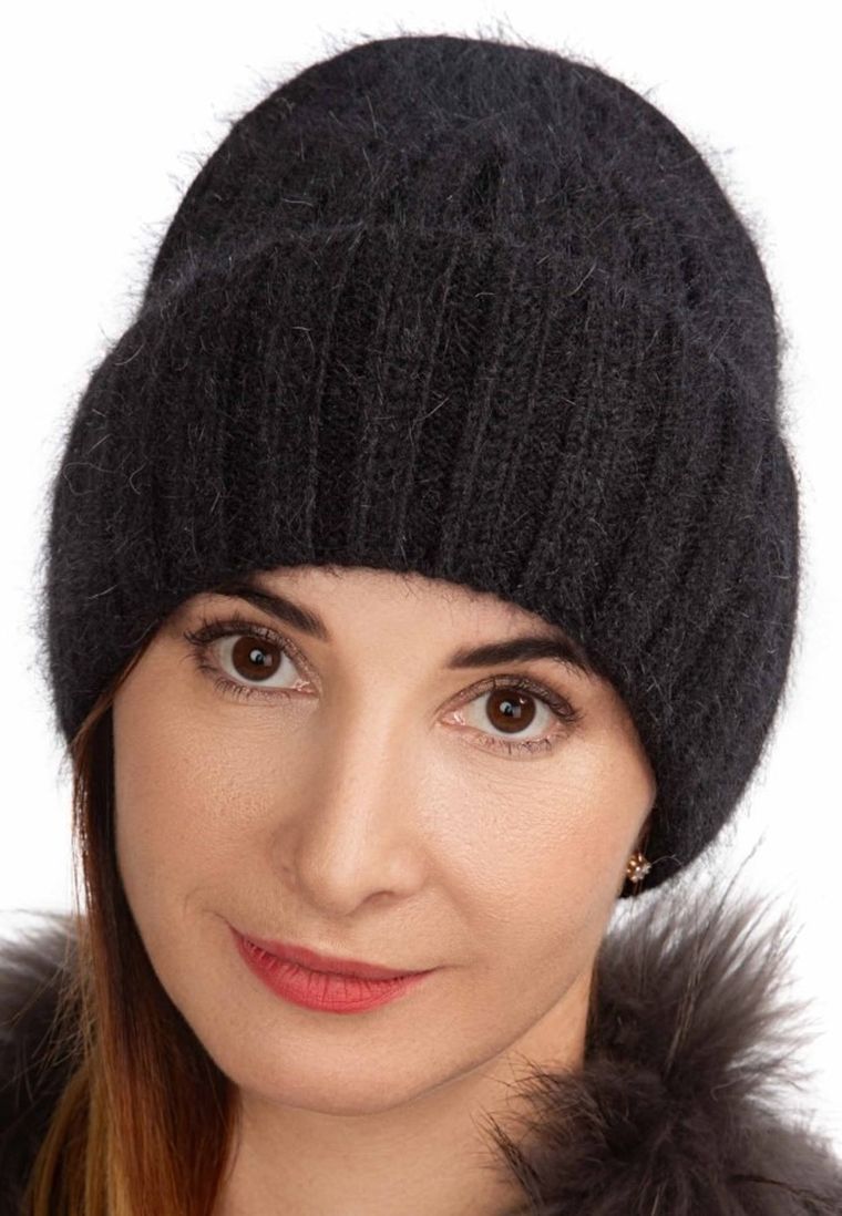 Czapka damska, czarna, Ambra