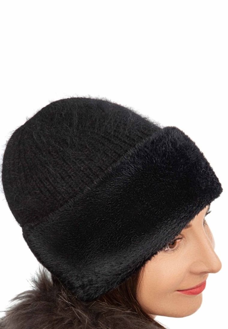 Czapka damska, czarna, Ambra