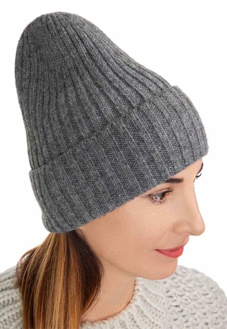 Czapka damska, szara, Ambra