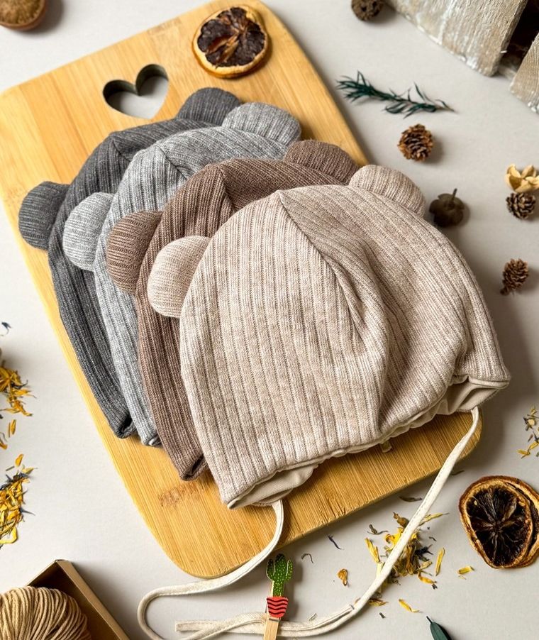 Czapka dziecięca, wiązana, sweterkowa, grafitowa, Iltom