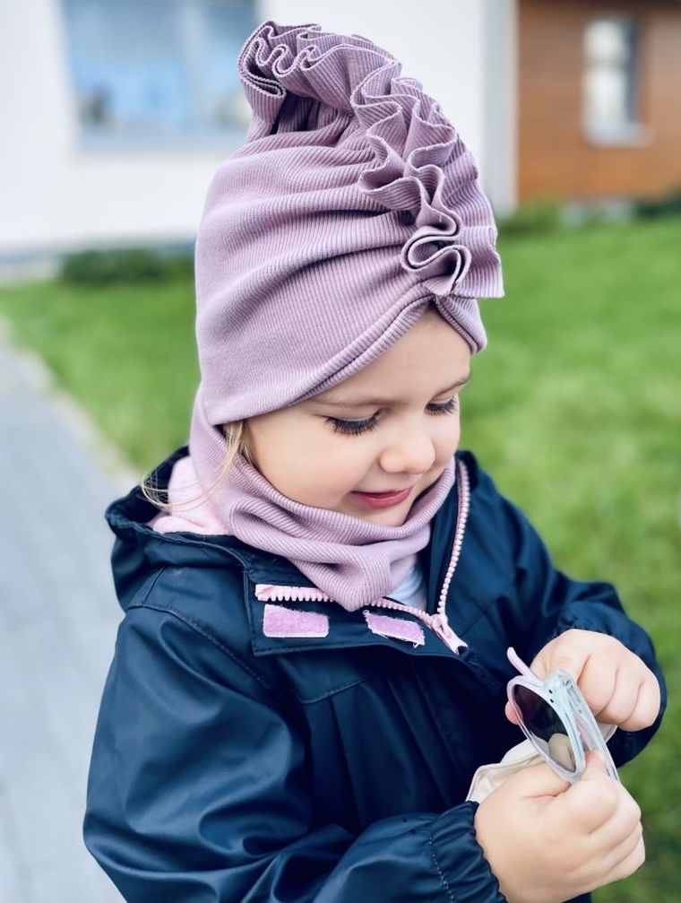 Czapka dziewczęca, prążkowana, fioletowa, Iltom