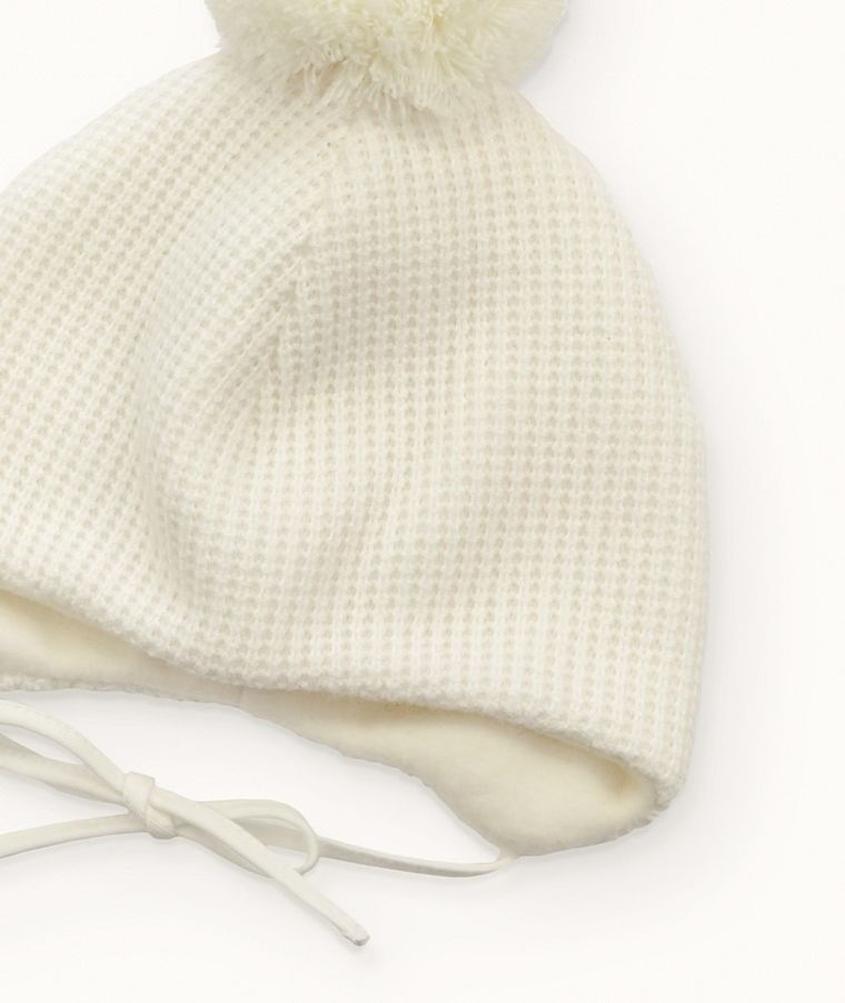 Czapka dziewczęca z pomponem, wiązana, ecru, Iltom
