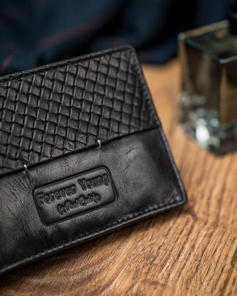 Czarny portfel męski skórzany, Forever Young