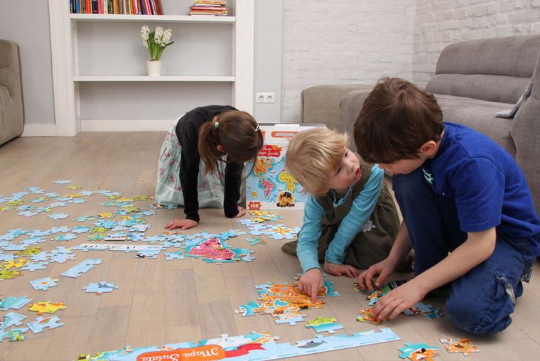 CzuCzu. Puzzle. Mapa świata