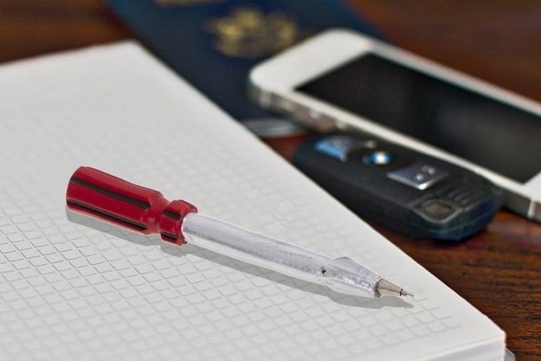 Długopis, śrubokręt