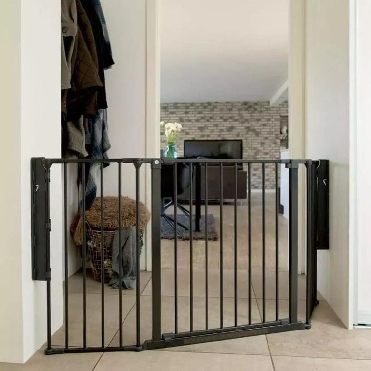 DogSpace, Max M, przykręcana bramka dla psa, czarna, 90-146 cm