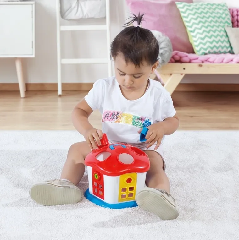 Dolu, sorter, kolorowy domek