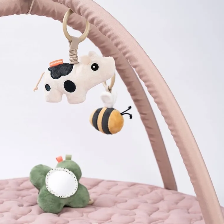 Done By Deer, Tiny Farm, mata edukacyjna, powder