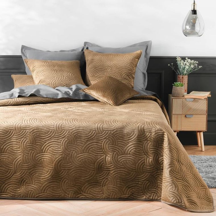 Douceur d'intérieur, błyszcząca poszewka dekoracyjna do salonu, Solange, tłoczony wzór, brązowa