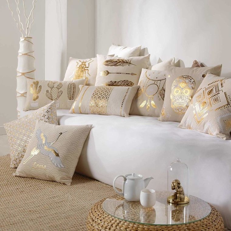 Douceur d'intérieur, poszewka na poduszkę, Azelia, 45-45 cm, złota mozaika