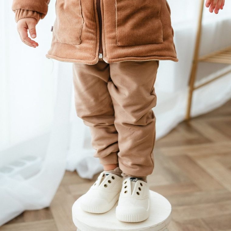 Dres chłopięcy, beżowy, Eevi