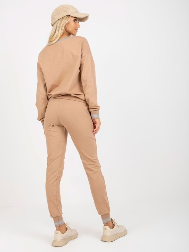 Dres damski, beżowy, Relevance