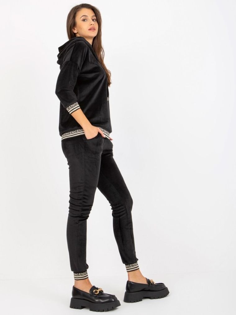 Dres damski, welurowy, czarny, Relevance