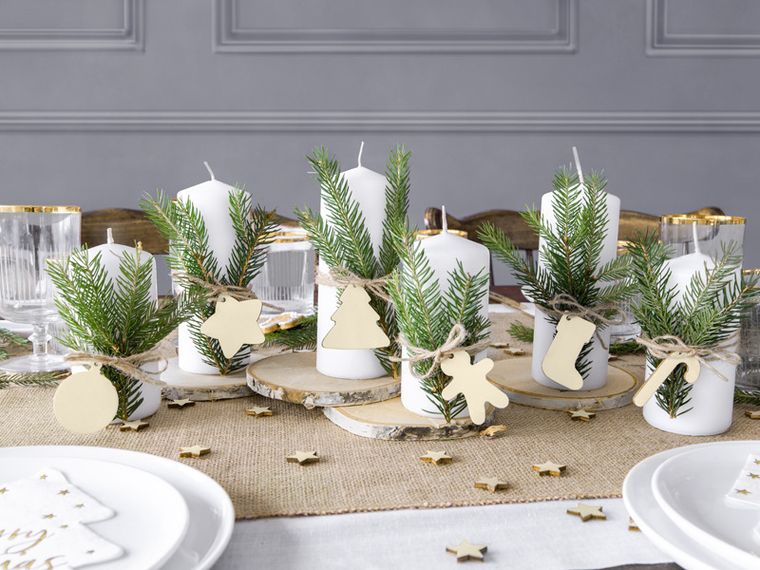 Drewniane konfetti, gwiazdki, 2-2 cm, 50 szt.