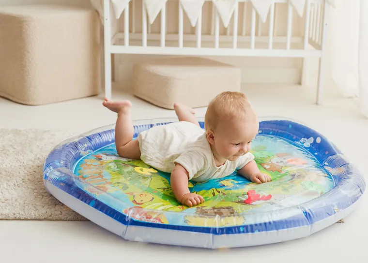 Dumel Discovery, Farma, dmuchana mata wodna